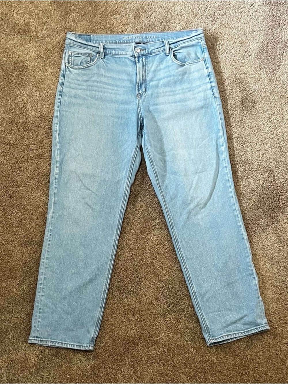 American Eagle Outfitters Light Blue High Rise Women’s Jeans